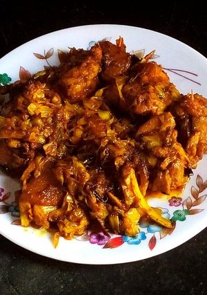 বাঁধা কপি চিকেন (bandhakopi chicken recipe in bengali) রেসিপির প্রধান ছবি