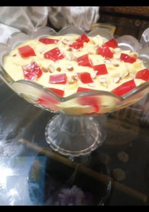 A picture of Mango delight custard.