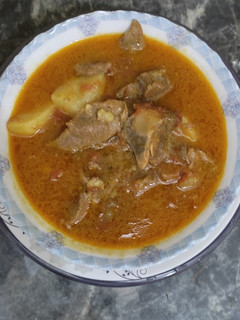 A picture of 3 spice alu gosht.
