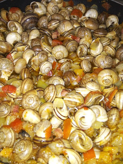 Una foto de Caracoles en salsa 🐌🐌🐌