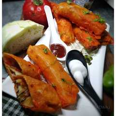 Foto di ক্রিস্পি ভেজ স্প্রিং রোল(Crispy Veg Spring Roll recipe in Bengali)