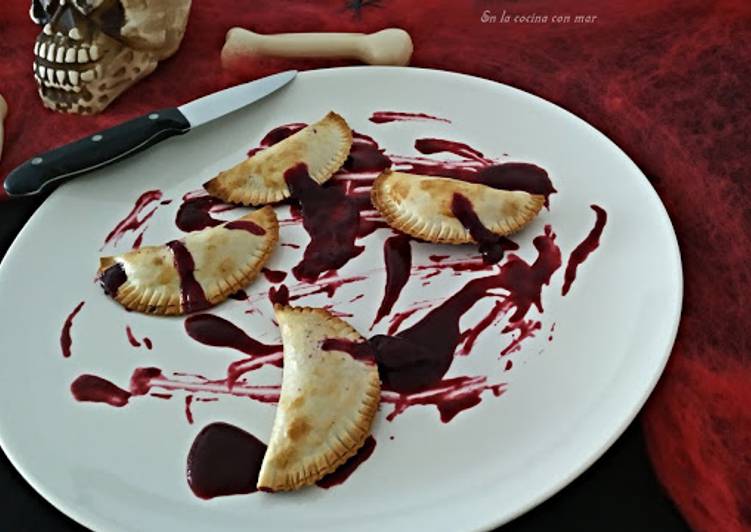 Easiest Way to Make Homemade Empanadillas sangrientas (para Halloween)