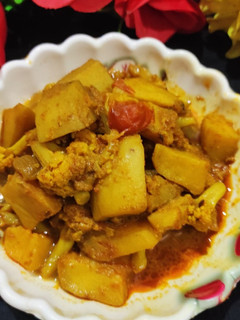 गोभी आलू की सब्जी रेसिपी मुख्य फोटो