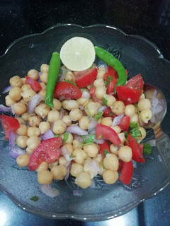 A picture of Chana Salad.
