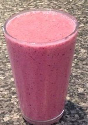 Una foto de Batido de frutos del bosque