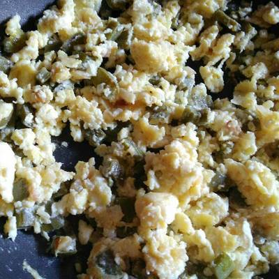 Nopales con huevo (excelente para el desayuno) Receta de Nayeli S. Rojas-  Cookpad
