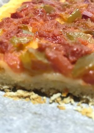 Foto principal de Coca/pizza de pimiento y tomate 🍅 con masa de cerveza