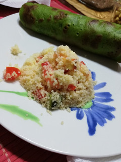 Una foto de Panqueques de espinaca con cuscus