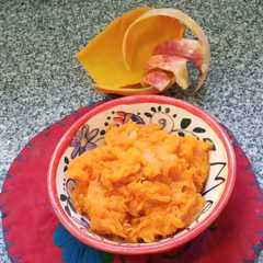 Una foto de Puré de calabacín y manzana azucarada