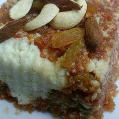 A picture of Dish name gajar ka halwa.