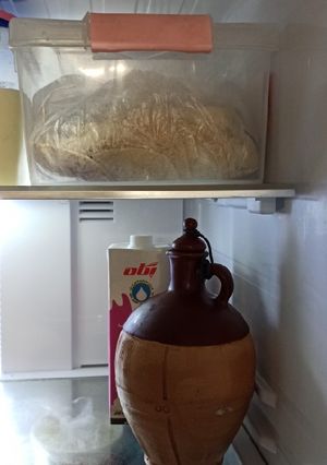 عکسی از دستور نحوه نگهداری مواد