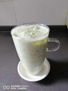 A picture of Avocado Shake.