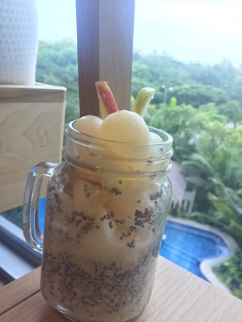 Cara Sederhana Membikin Resep  Overnight Oat chia Longan yang Lezat, Bikin Ketagihan