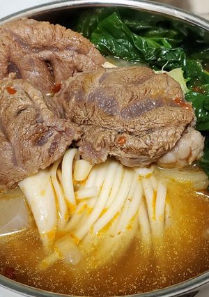 A picture of Braised Beef Noodle Soup.