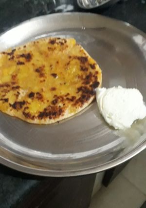 A picture of Stuffed aloo gobhi Paratha.