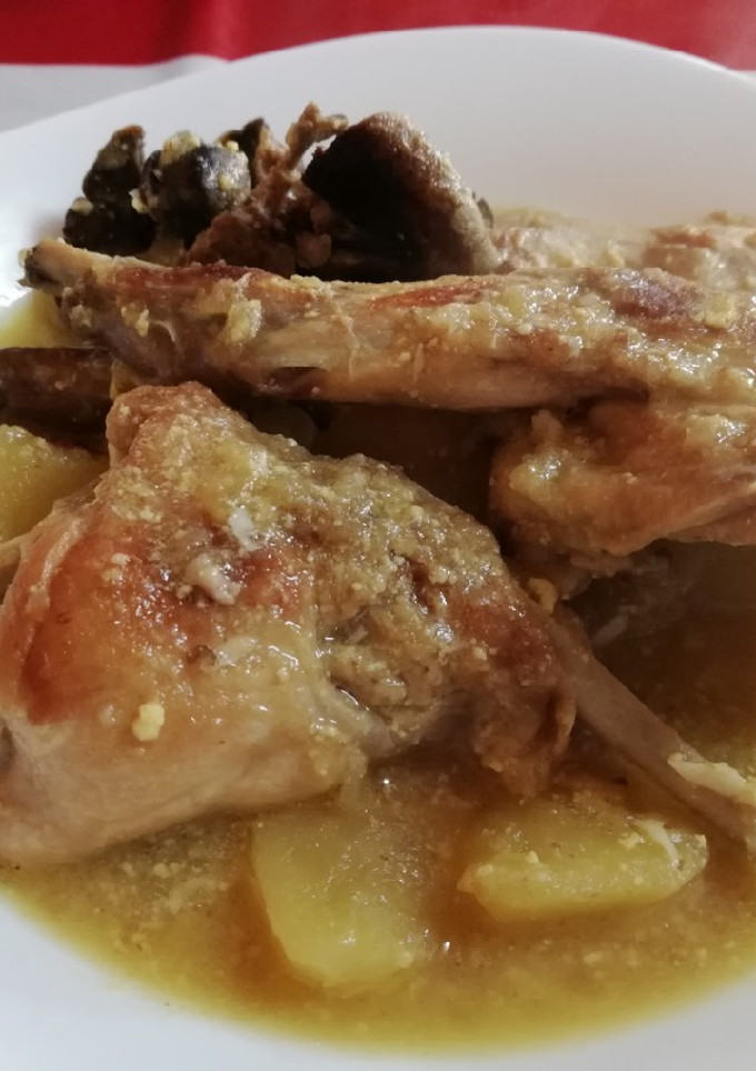 Una foto de Guiso de conejo con patatas