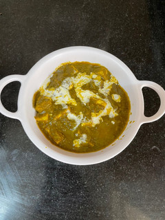 पालक पनीर (palak paneer recipe in Hindi) रेसिपी मुख्य फोटो