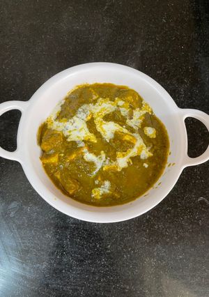 पालक पनीर (palak paneer recipe in Hindi) रेसिपी मुख्य फोटो