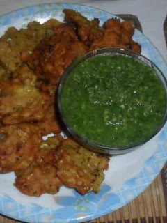 A picture of Cabbage pakora.