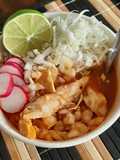 Pozole rojo de pollo, para principiantes