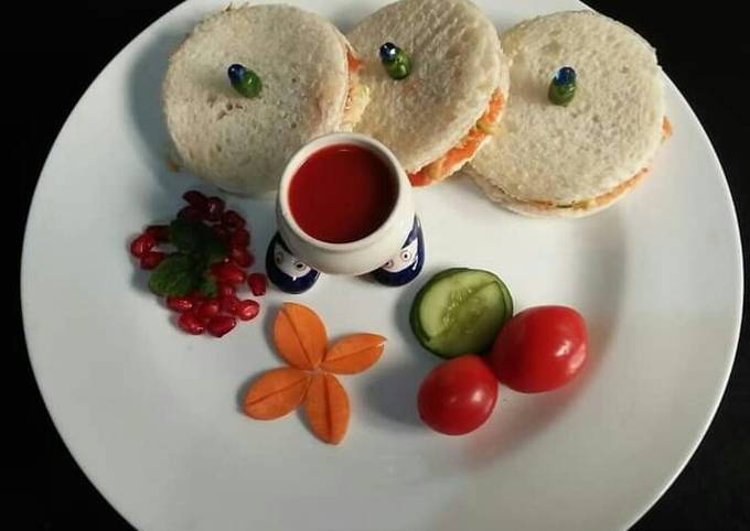 Steps to Prepare Any-night-of-the-week Chicken And Veg Sandwiches😍😋