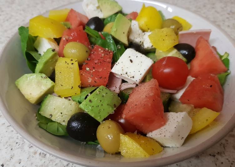 How to Make Speedy My Greek Style Salad. 😀