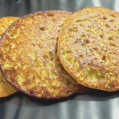 A picture of Louki pancake make with leftover rice.