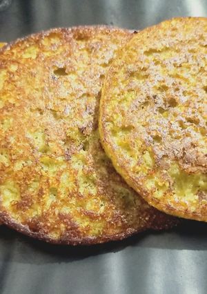 A picture of Louki pancake make with leftover rice.