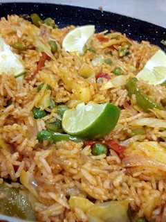 તવા પુલાવ (tava pulav recipe in Gujarati) રેસીપી મુખ્ય ફોટો