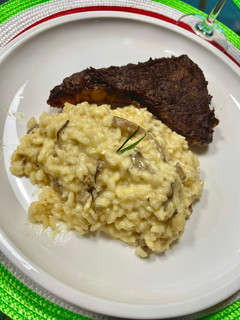 Una foto de Risotto quesos y champiñón ostra