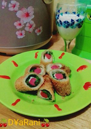Foto resep Roti Goreng SojuBa 🍣 (Sosis Keju Bayam) 😍