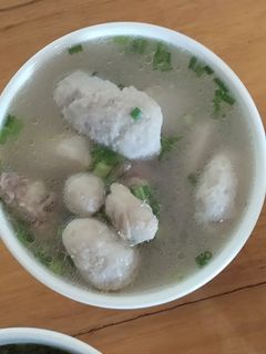 Hình của món Canh khoai sọ nấu xương.