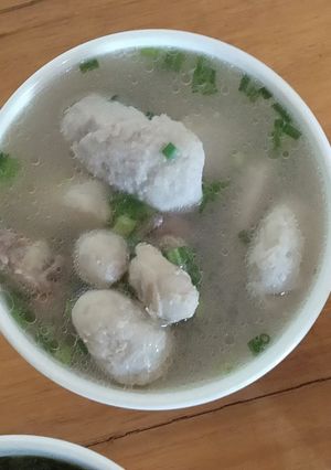 Hình của món Canh khoai sọ nấu xương.