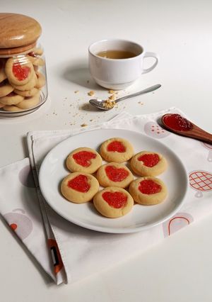 Foto resep Strawberry Heart Cookies