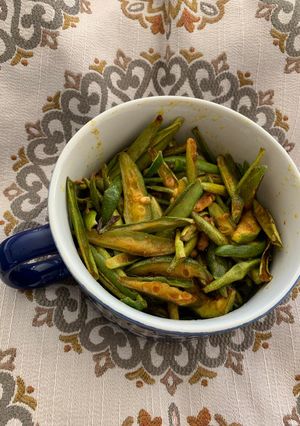 પરવળના ભાજા (Paraval Bhaja Recipe In Gujarati) રેસીપી મુખ્ય ફોટો