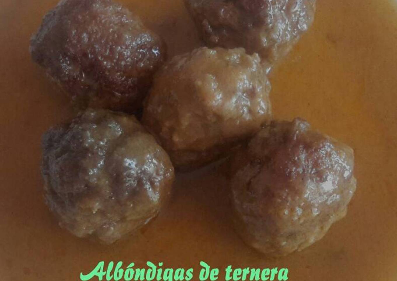 Albóndigas de ternera en salsa de cebolla
