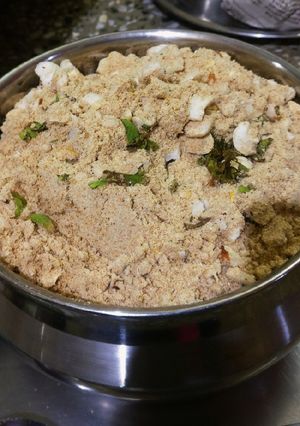 A picture of Panjeeri.