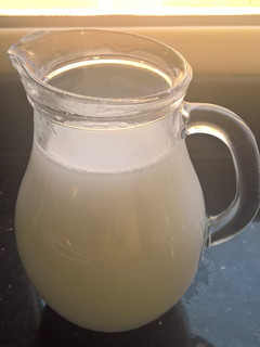 A picture of Coconut Milk.