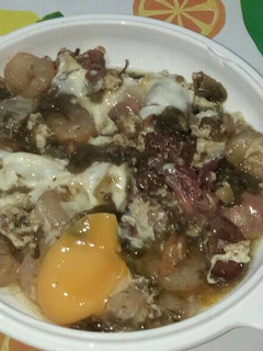 Una foto de Púlpitos con verduras y huevo escaldado