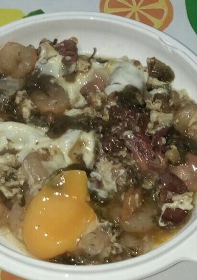 Una foto de Púlpitos con verduras y huevo escaldado