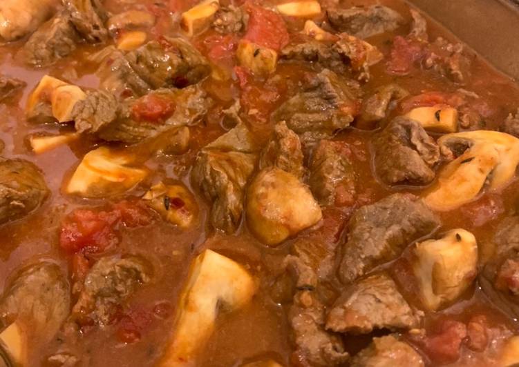 Recipe of Homemade Braised Chilli Beef & Mushroom