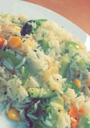 صورة لوصفة رز بالخضار
