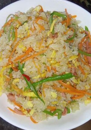 Hình của món Cơm chiên tam tơ.