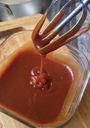 Hình của món Sốt caramel mặn.
