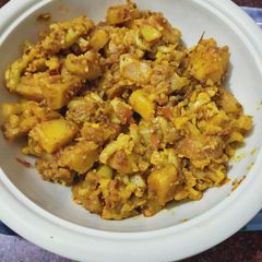 A picture of Aaloo gobhi veg.