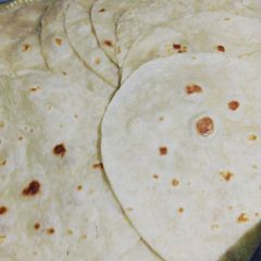 A picture of Flour Tortillas.
