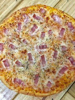 Una foto de Pizza esponjosa casera