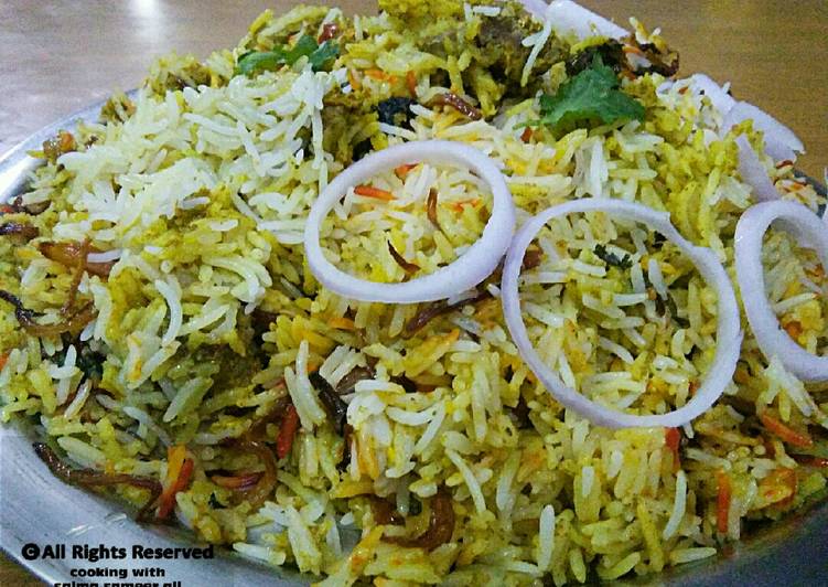 Kachay gosht ki biryani #cookpadapp #kobabandcookpad