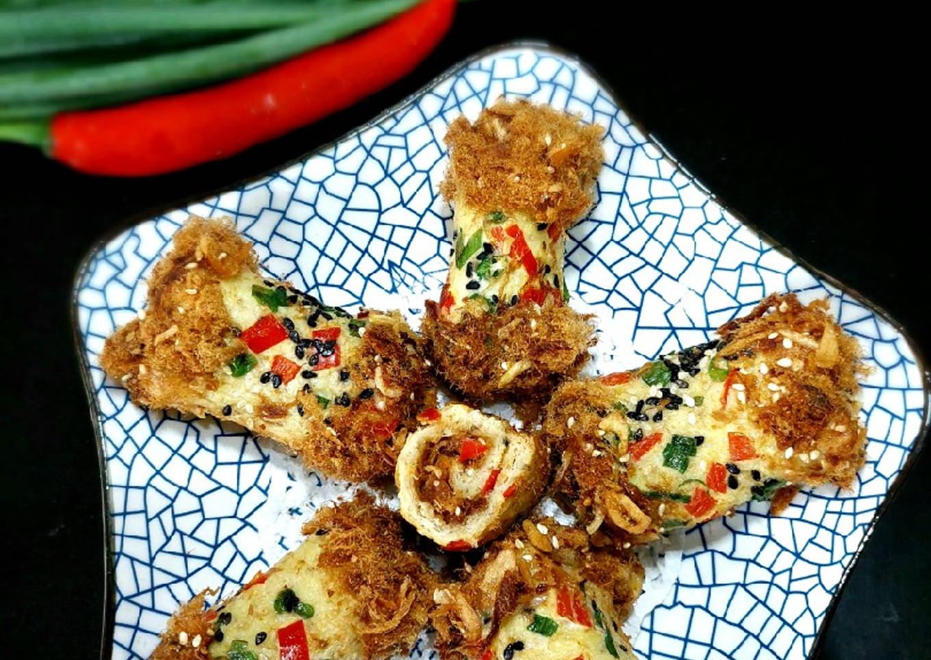 288. Roti Tawar Abon