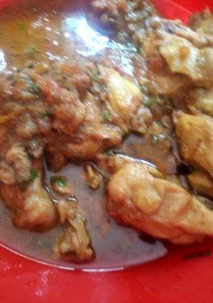 A picture of Chicken curry.